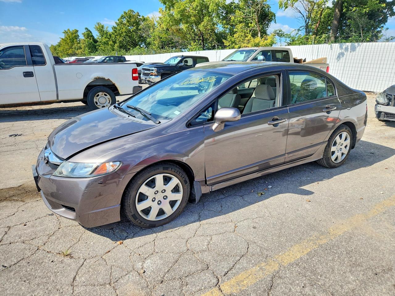 2009 HONDA CIVIC LX | 19XFA16549E003679 | UPCARS