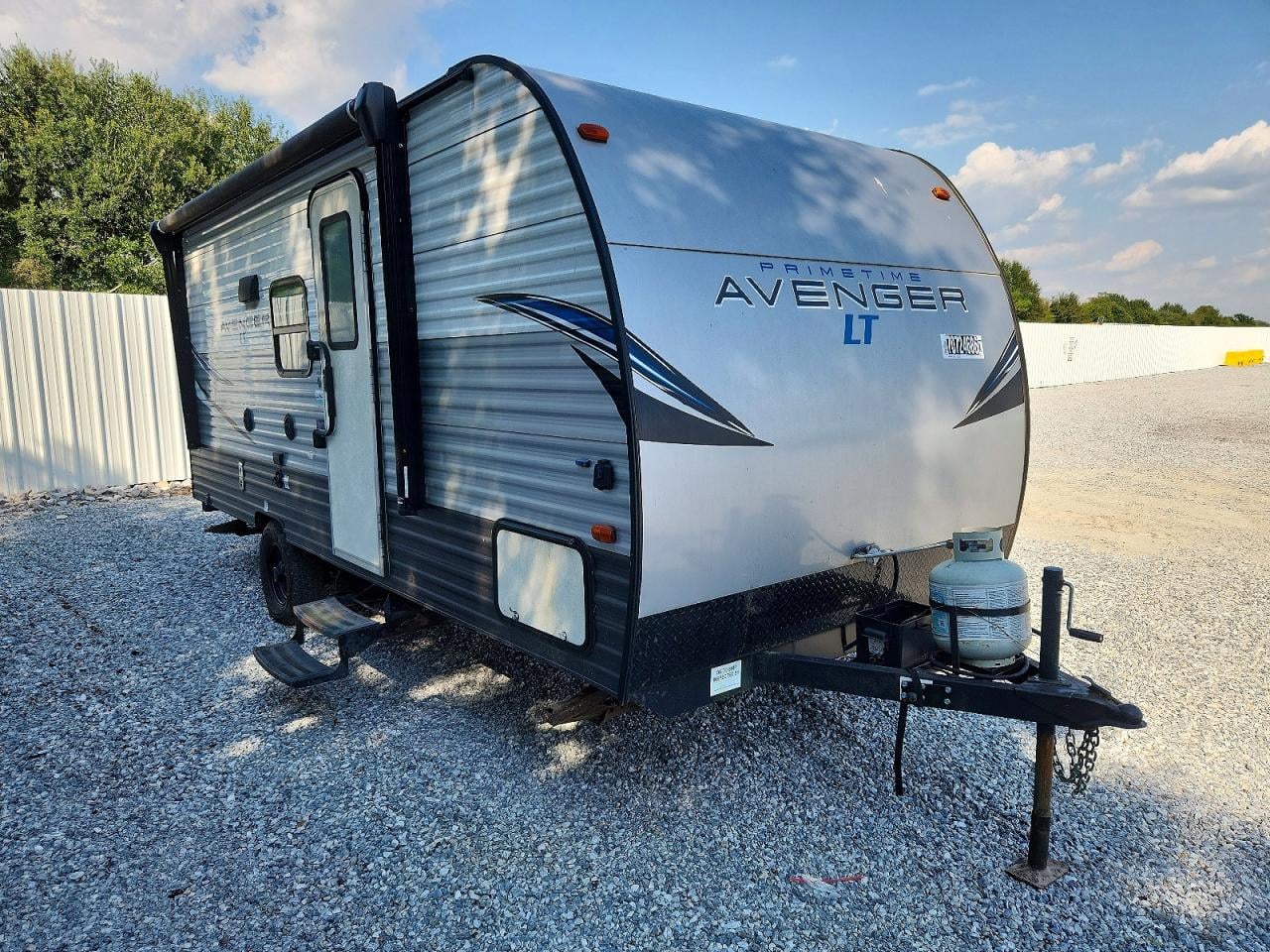 2021 FOREST RIVER AVENGER CAMPER | 5ZT2AVFC9MG811294 | UPCARS