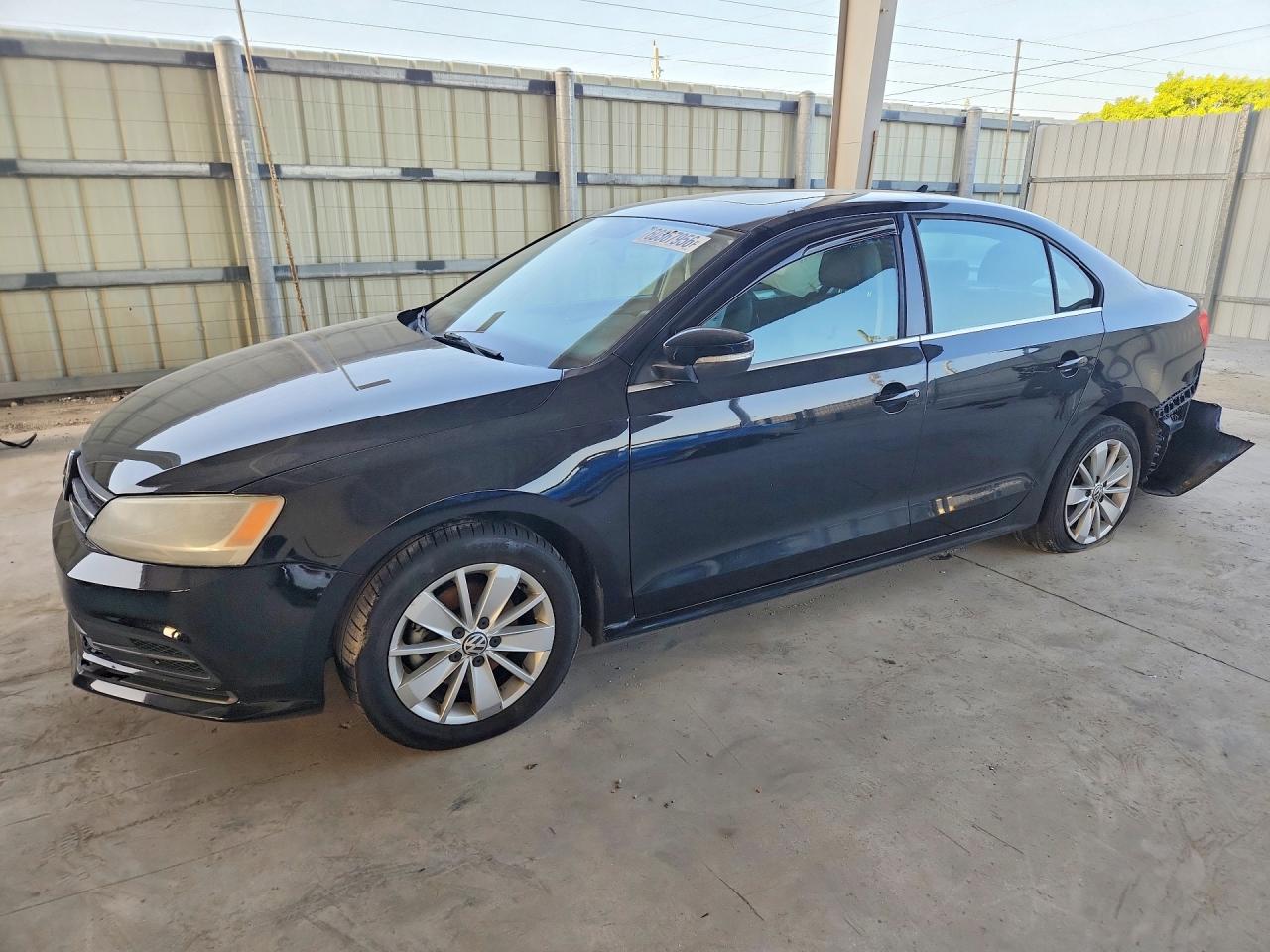 2015 VOLKSWAGEN JETTA SE | 3VWD07AJ0FM304367 | UPCARS