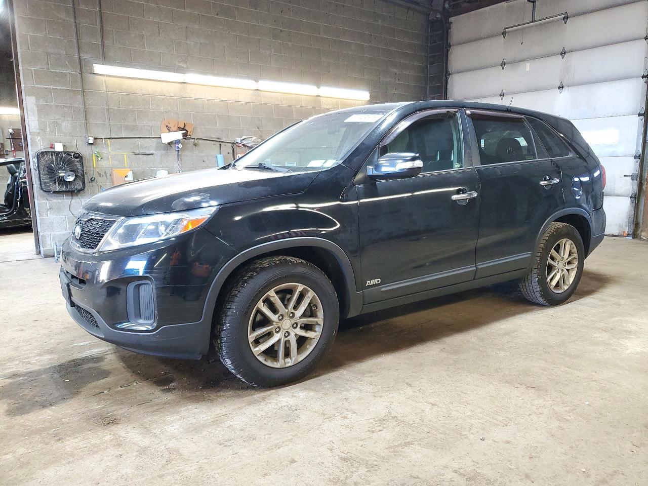 2014 KIA SORENTO LX | 5XYKTCA6XEG509289 | UPCARS