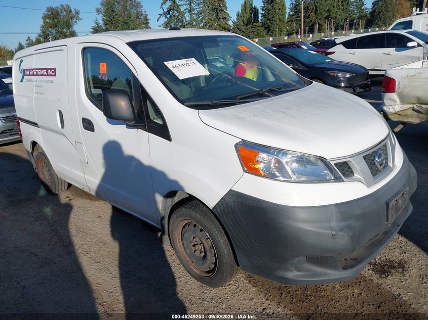 2015 NISSAN NV200 SV | 3N6CM0KN2FK732140 | UPCARS