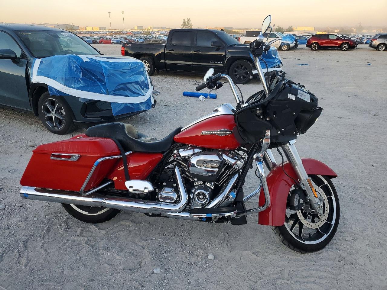 2023 HARLEY-DAVIDSON FL | 1HD1KHC13PB676604 | UPCARS