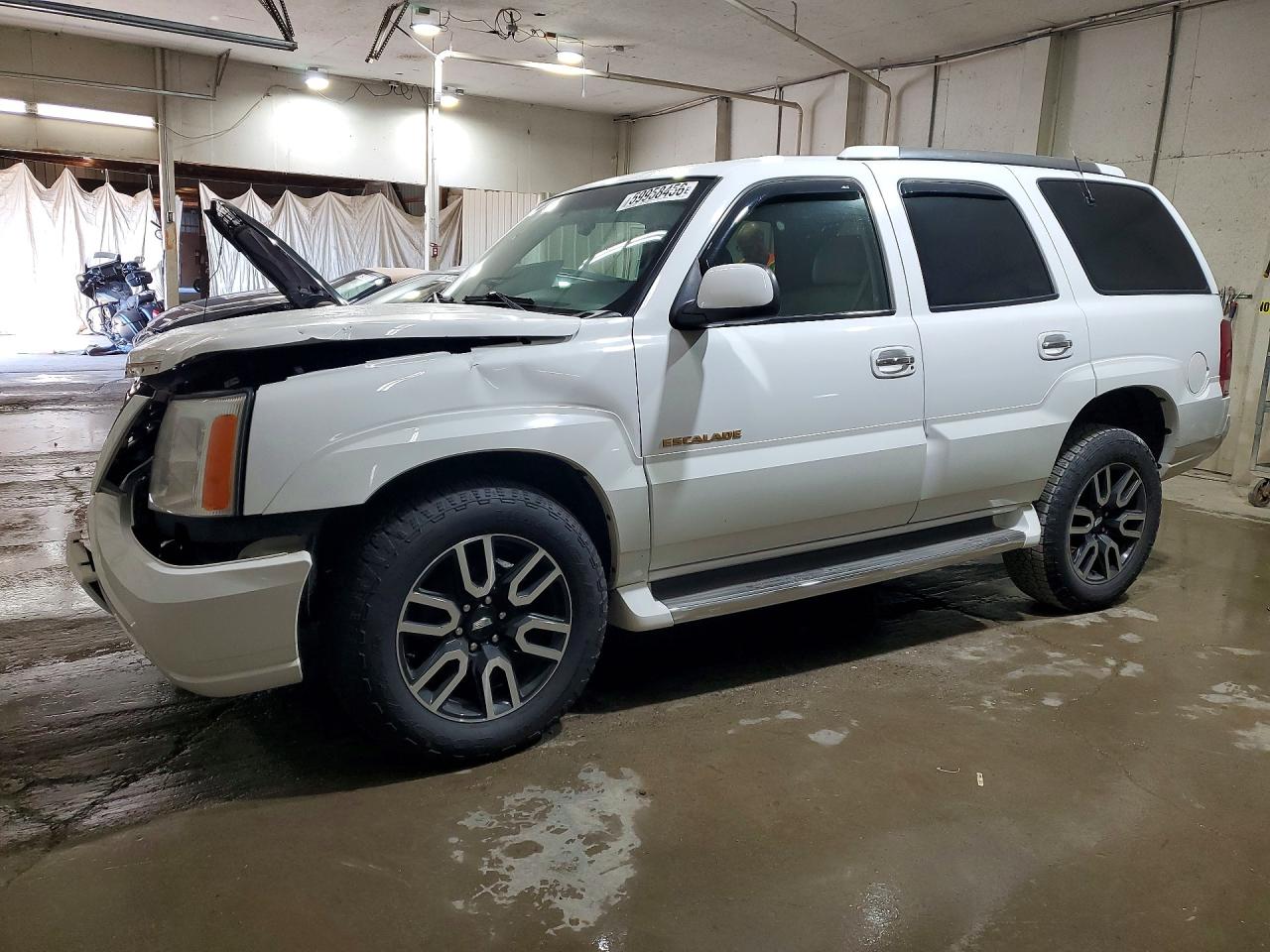 2002 CADILLAC ESCALADE LUXURY | 1GYEK63N02R109772 | UPCARS