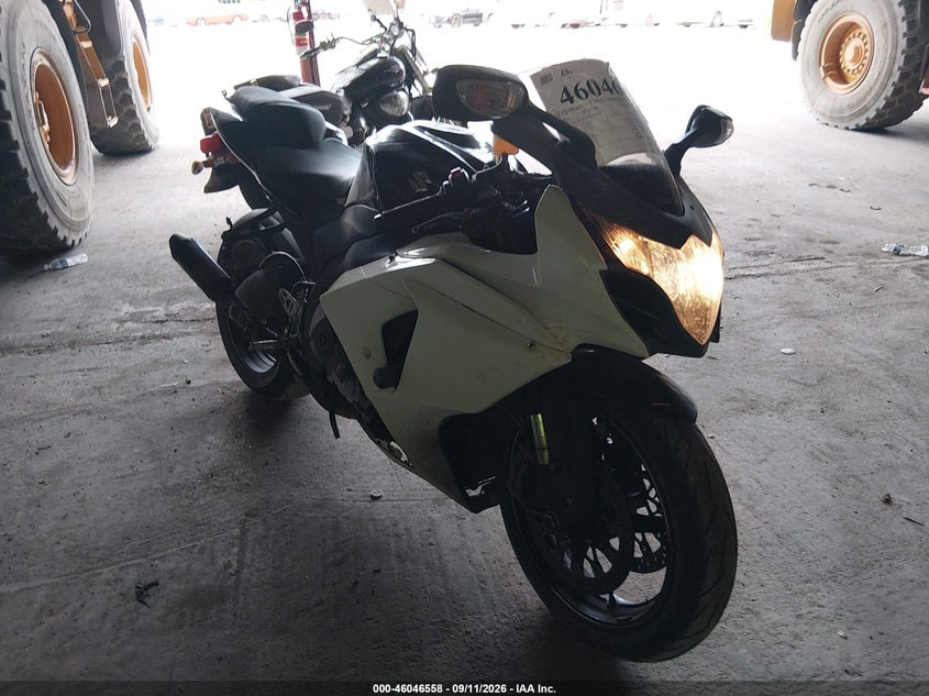 2014 SUZUKI GSX-R1000 | JS1GT78A9E2100647 | UPCARS