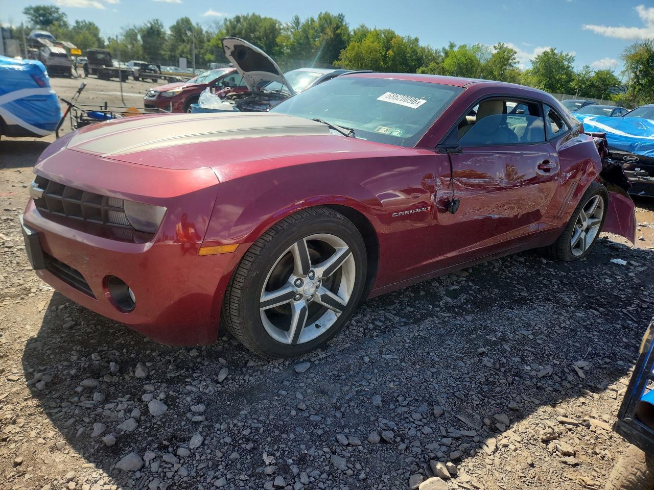 2011 CHEVROLET CAMARO LT | 2G1FB1ED6B9153473 | UPCARS