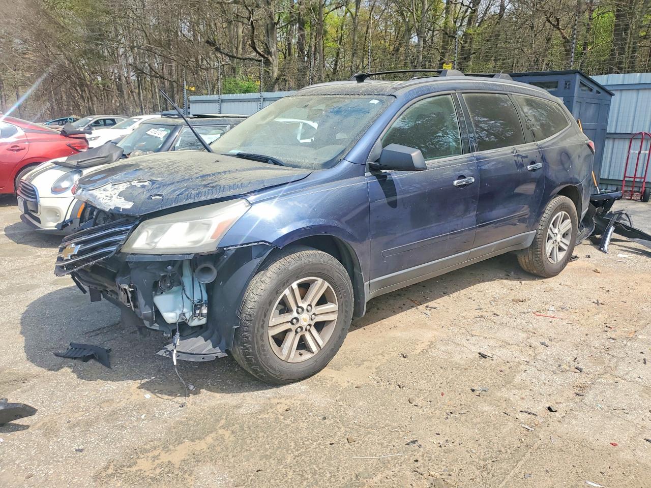 2015 CHEVROLET TRAVERSE LT | 1GNKRGKD8FJ245064 | UPCARS