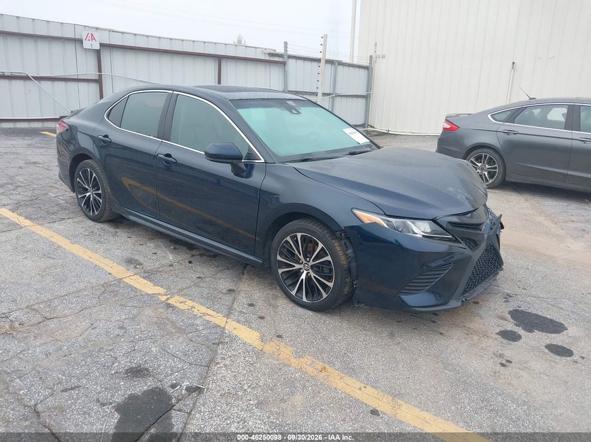 2018 TOYOTA CAMRY SE | 4T1B11HK8JU569119 | UPCARS
