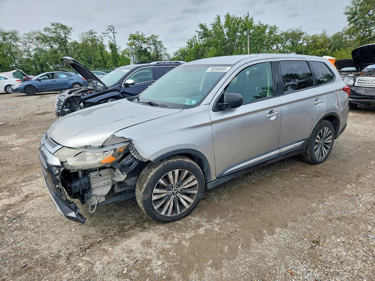 2020 MITSUBISHI OUTLANDER ES | JA4AD2A32LJ001799 | UPCARS