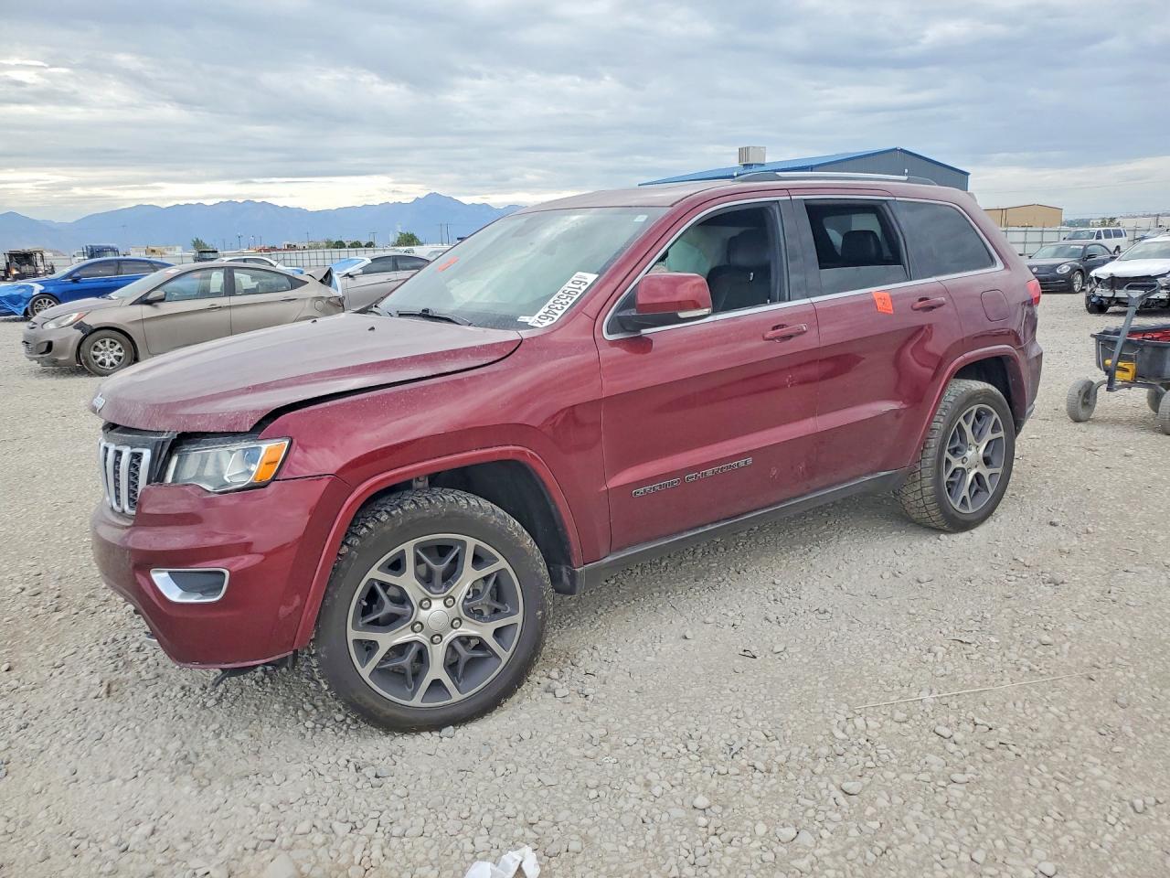 2018 JEEP CHEROKEE LIMITED | 1C4RJFBG6JC324670 | UPCARS