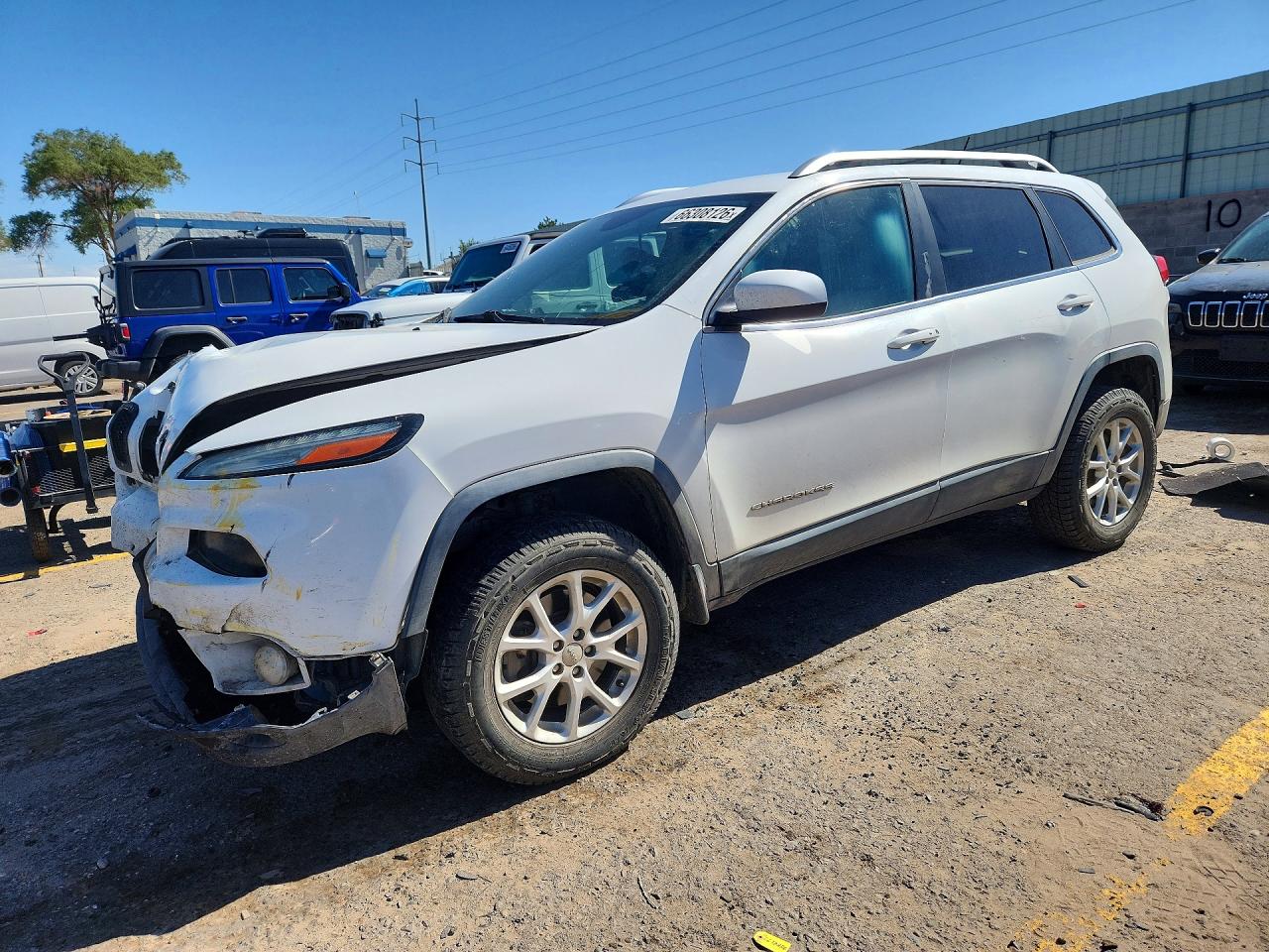 2015 JEEP CHEROKEE LATITUDE | 1C4PJMCS4FW589284 | UPCARS