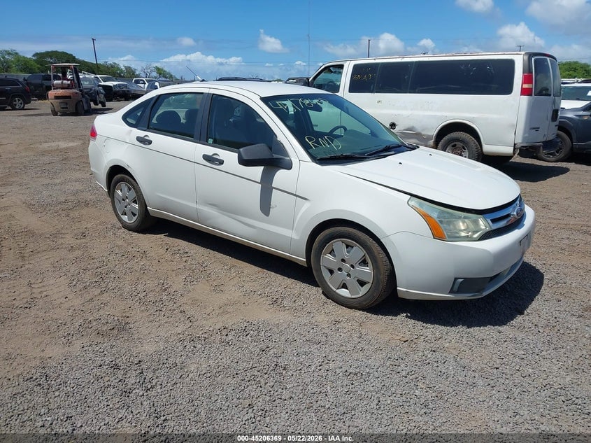 2010 FORD FOCU S | 1FAHP3EN5AW257356 | UPCARS