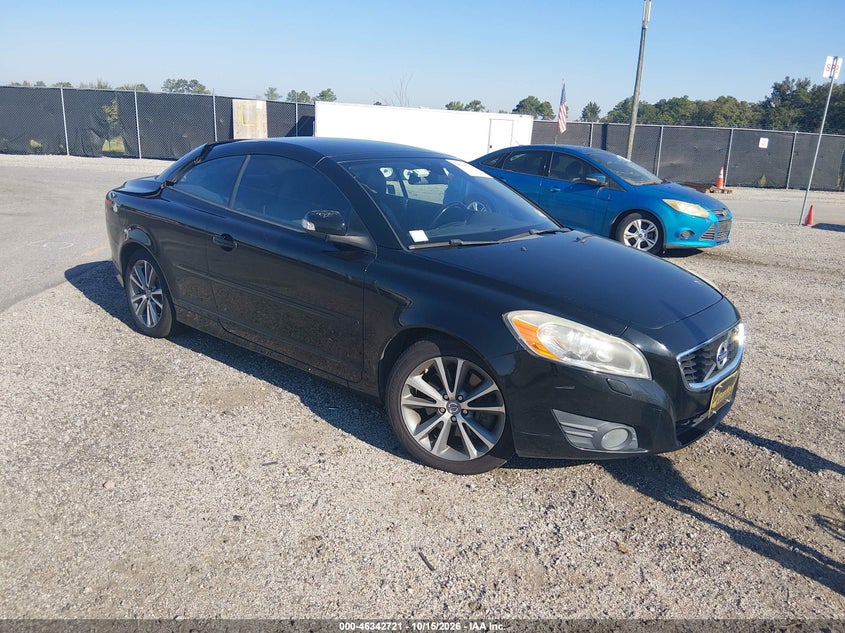 2011 VOLVO C70 T5 | YV1672MC4BJ107422 | UPCARS