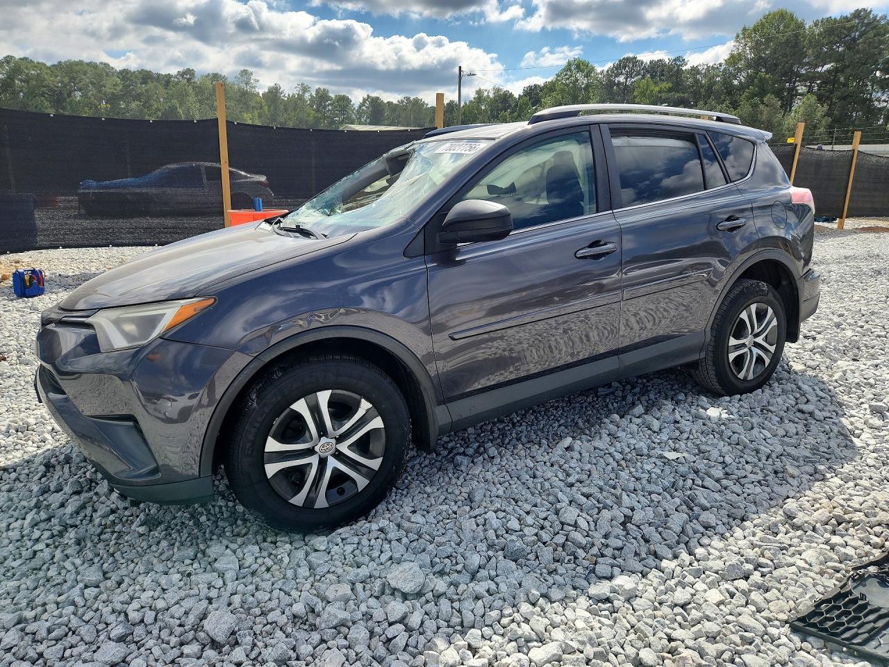 2017 TOYOTA RAV4 LE | JTMBFREV6HJ151429 | UPCARS