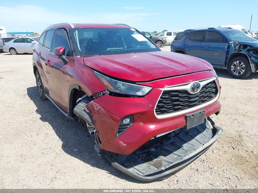 2022 TOYOTA HIGHLANDER XLE | 5TDGZRAH4NS125293 | UPCARS