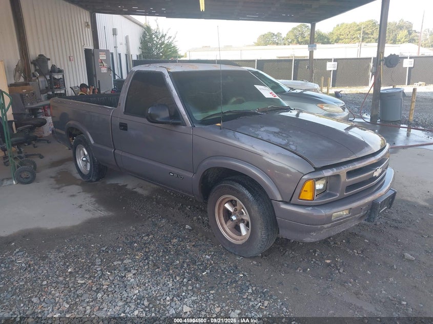 1997 CHEVROLET S-10 LS | 1GCCS1442V8184568 | UPCARS