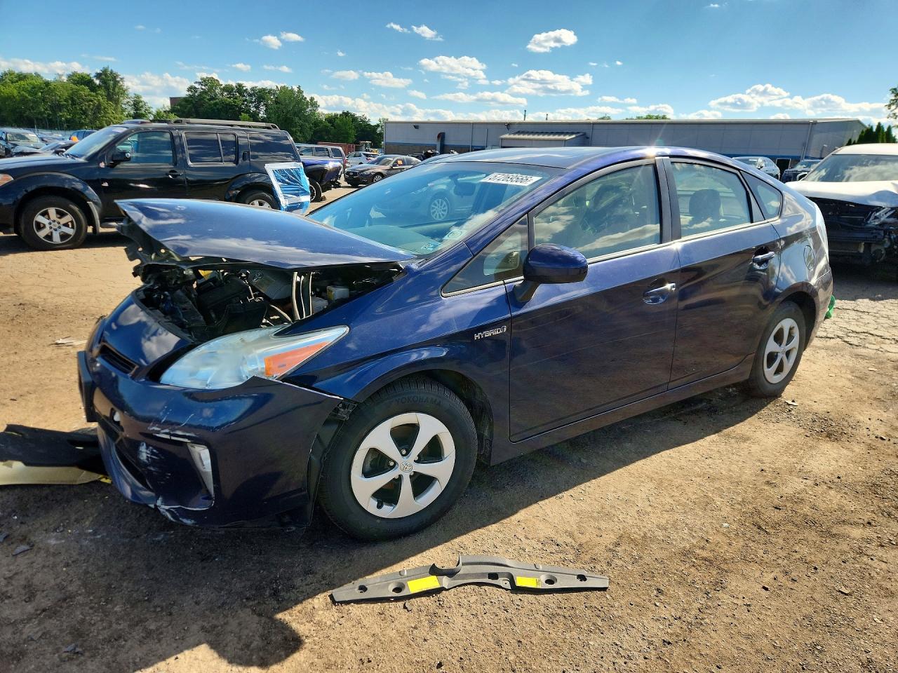 2014 TOYOTA PRIUS THREE | JTDKN3DUXE1784827 | UPCARS