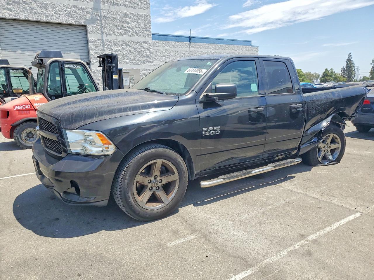 2017 RAM 1500 ST | 1C6RR6FG9HS629140 | UPCARS