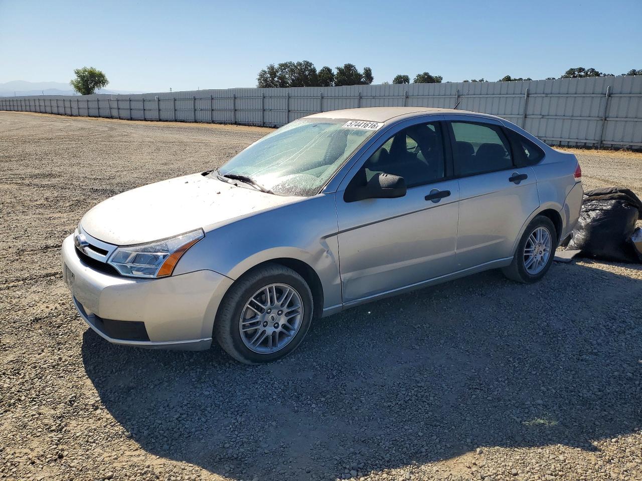 2010 FORD FOCU SE | 1FAHP3FN5AW122926 | UPCARS