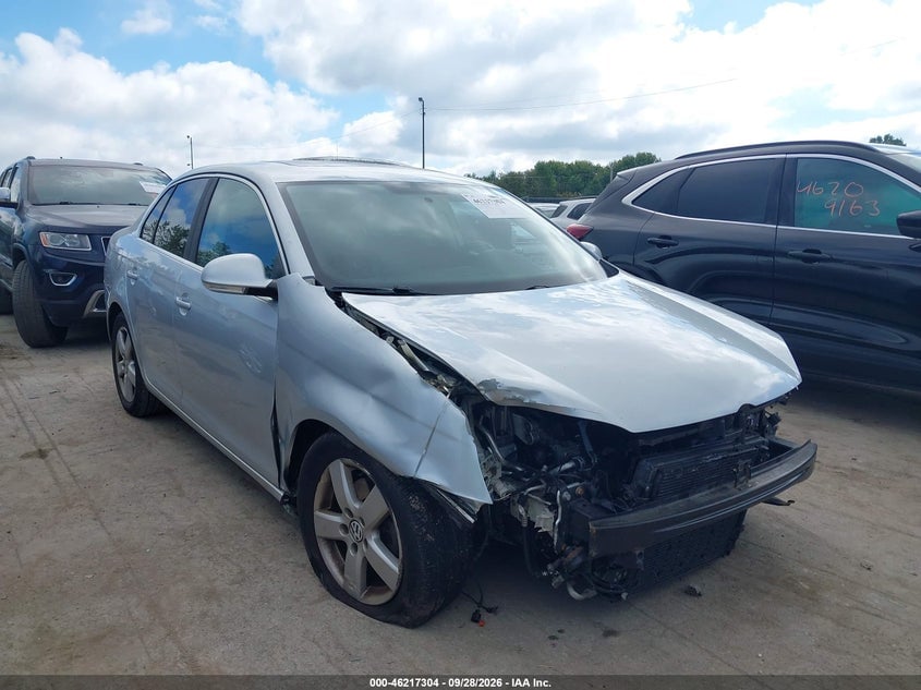 2008 VOLKSWAGEN JETTA SE/SEL | 3VWRM71K28M185565 | UPCARS