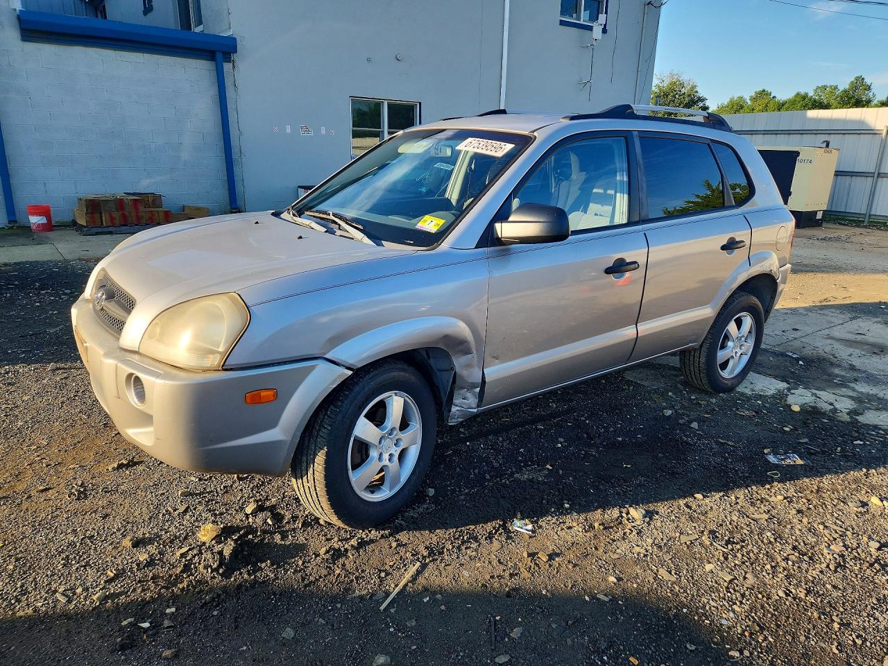 2005 HYUNDAI TUCSON GL | KM8JM12BX5U150514 | UPCARS