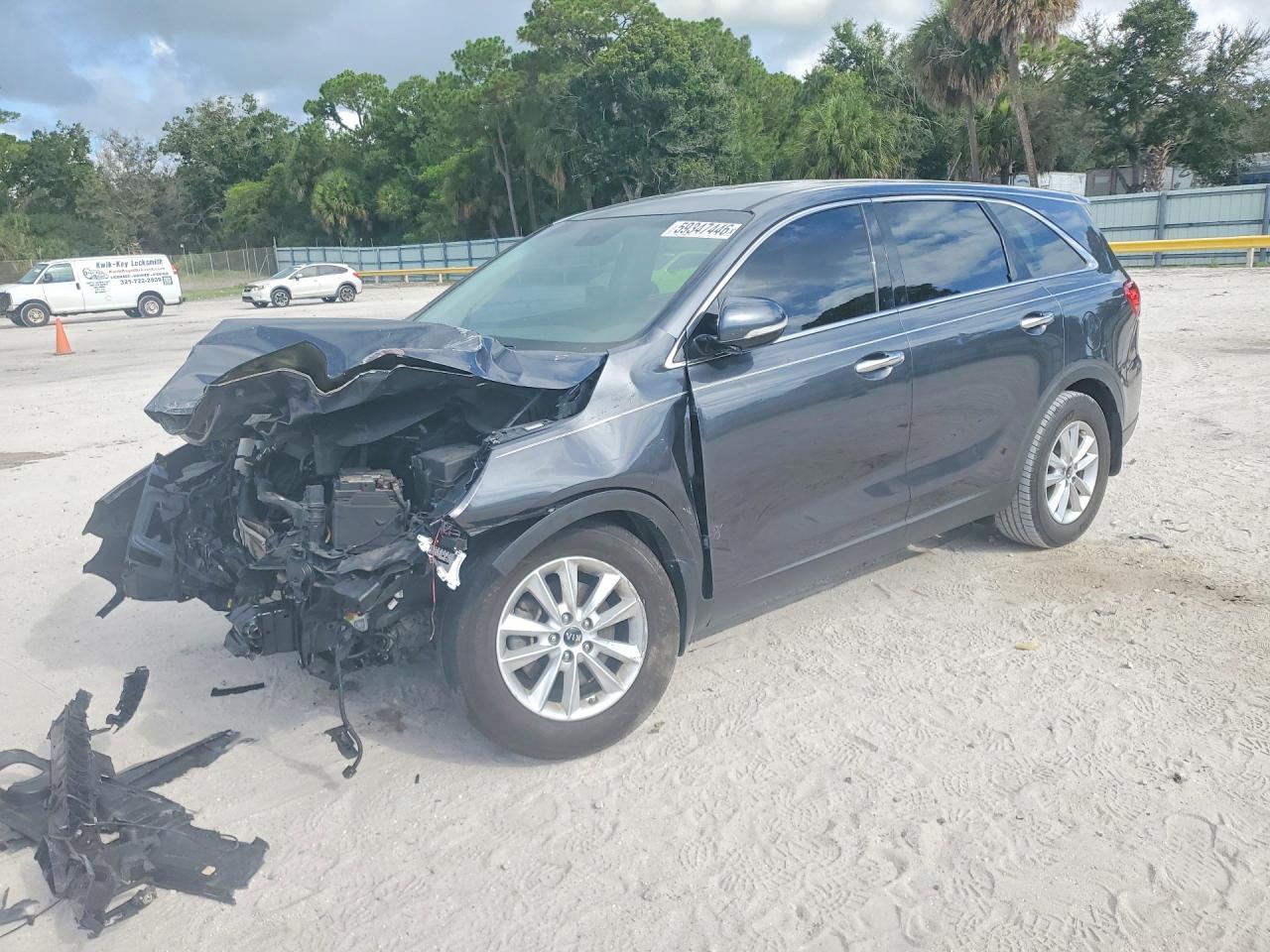 2020 KIA SORENTO LX | 5XYPG4A33LG698659 | UPCARS