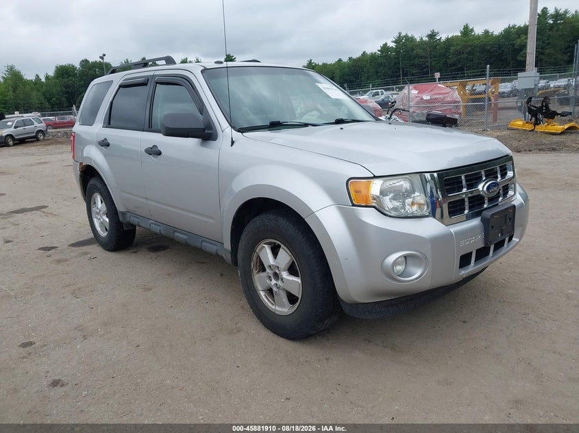 2010 FORD ESCAPE XLT | 1FMCU9D78AKA94773 | UPCARS