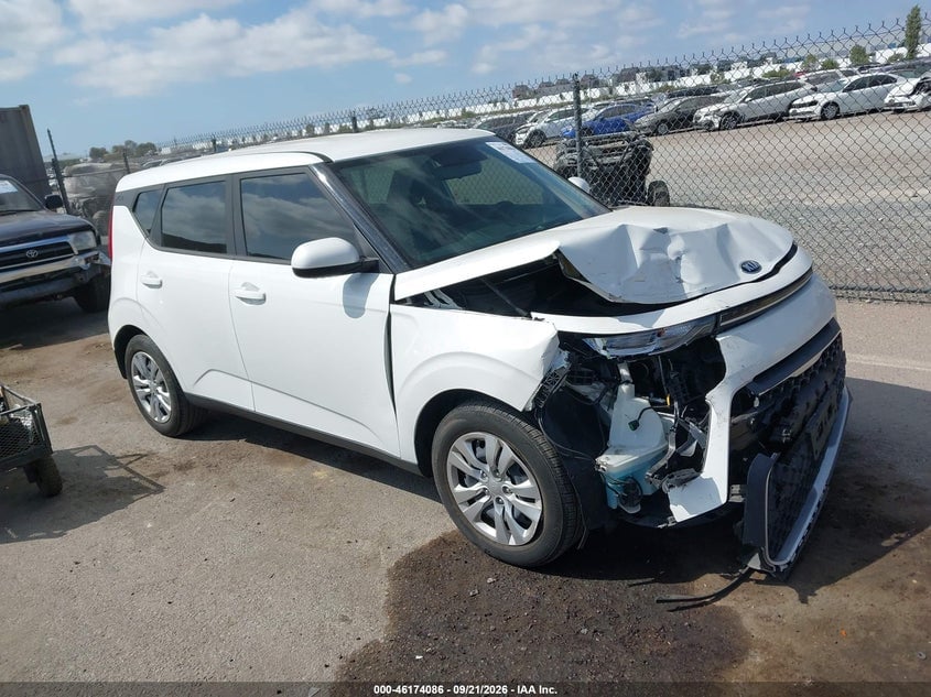 2020 KIA SOU LX | KNDJ23AU8L7017089 | UPCARS