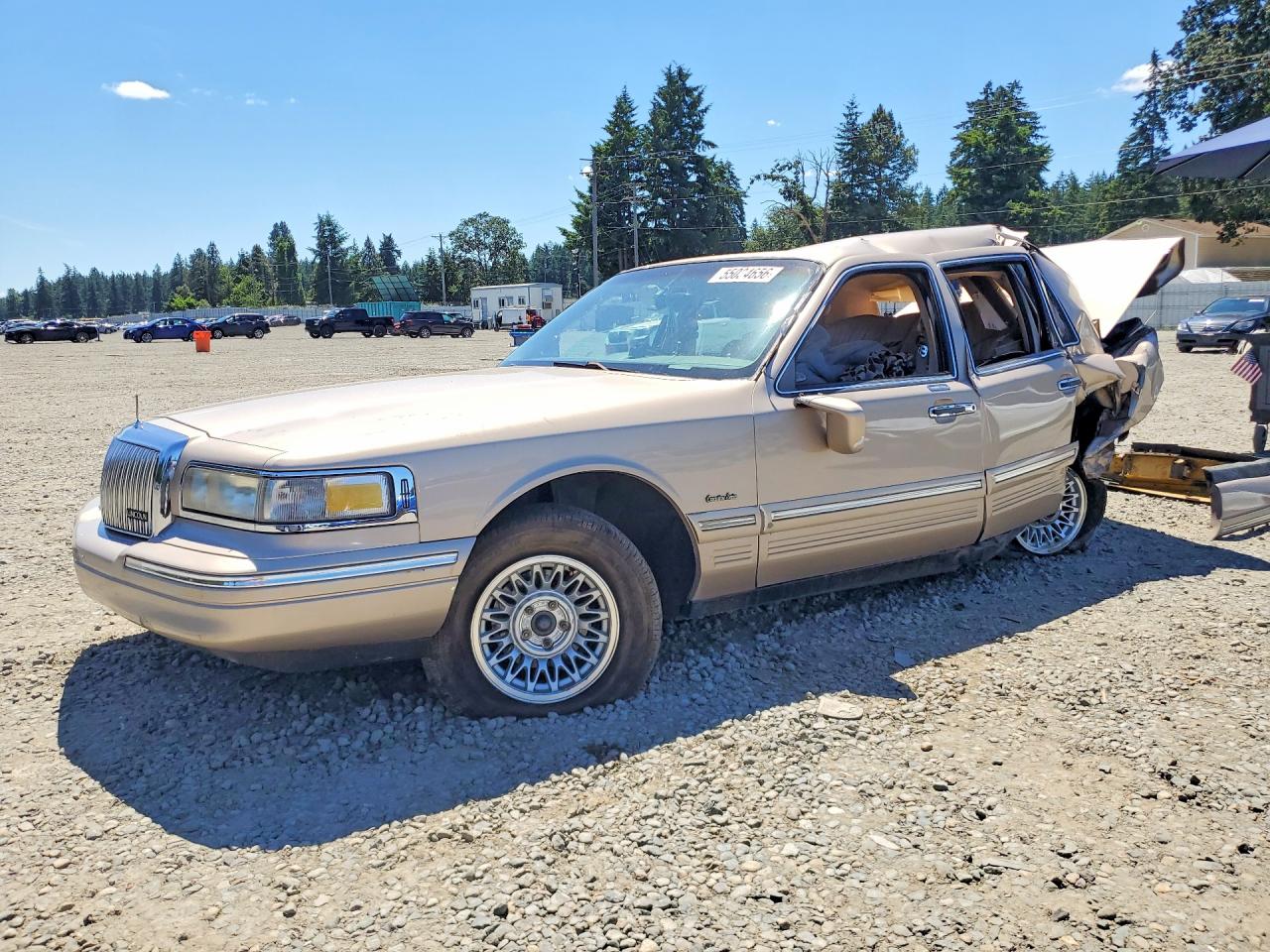 1997 LINCOLN TOWNCAR EXECUTIVE | 1LNLM81W1VY605328 | UPCARS