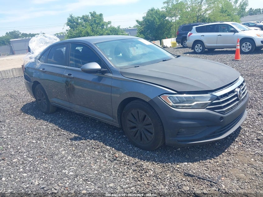 2019 VOLKSWAGEN JETTA 1.4T R-LINE/1.4T S/1.4T SE | 3VWCB7BU6KM126182 | UPCARS