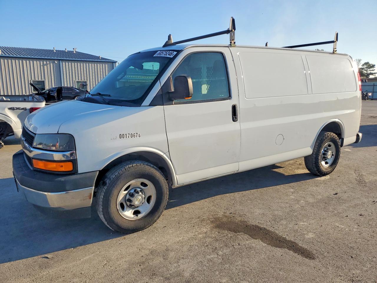 2021 CHEVROLET EXPRESS | 1GCWGAF78M1176598 | UPCARS