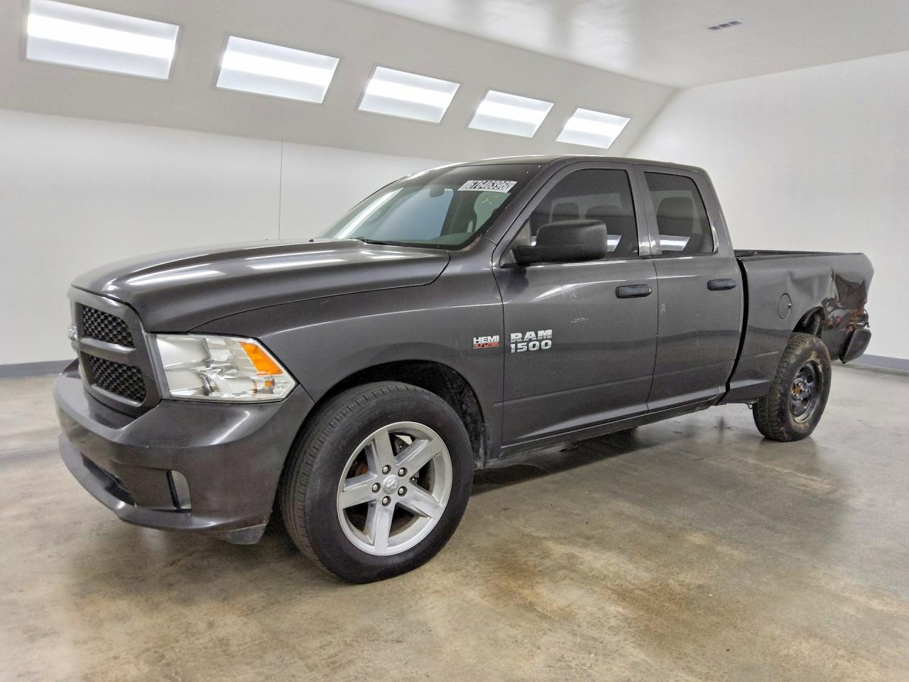 2018 RAM 1500 ST | 1C6RR6FT2JS127234 | UPCARS