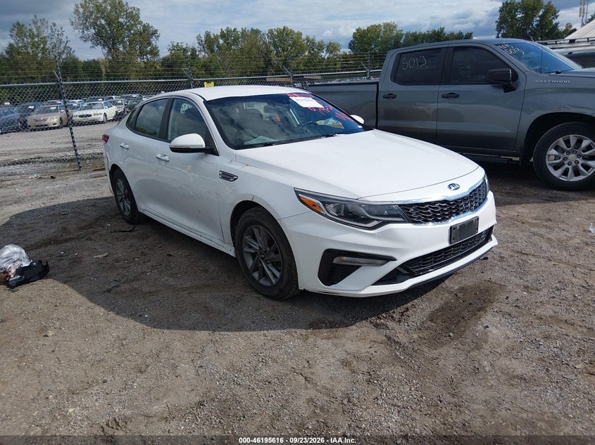2020 KIA OPTIMA LX | 5XXGT4L34LG440566 | UPCARS