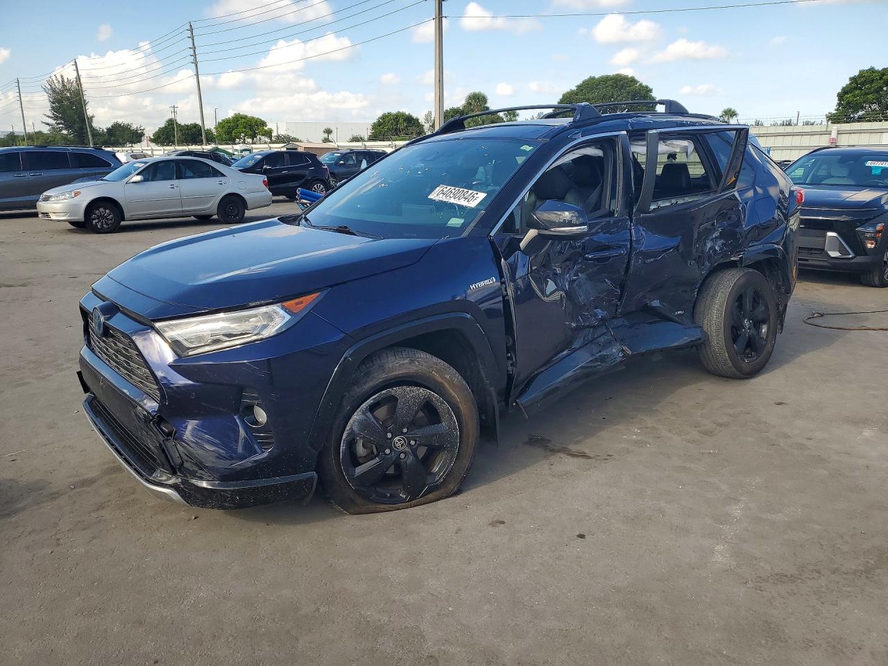 2020 TOYOTA RAV4 XSE | JTME6RFV8LJ002265 | UPCARS