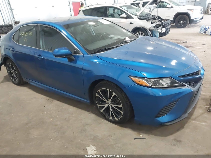 2018 TOYOTA CAMRY SE | 4T1B11HKXJU008971 | UPCARS