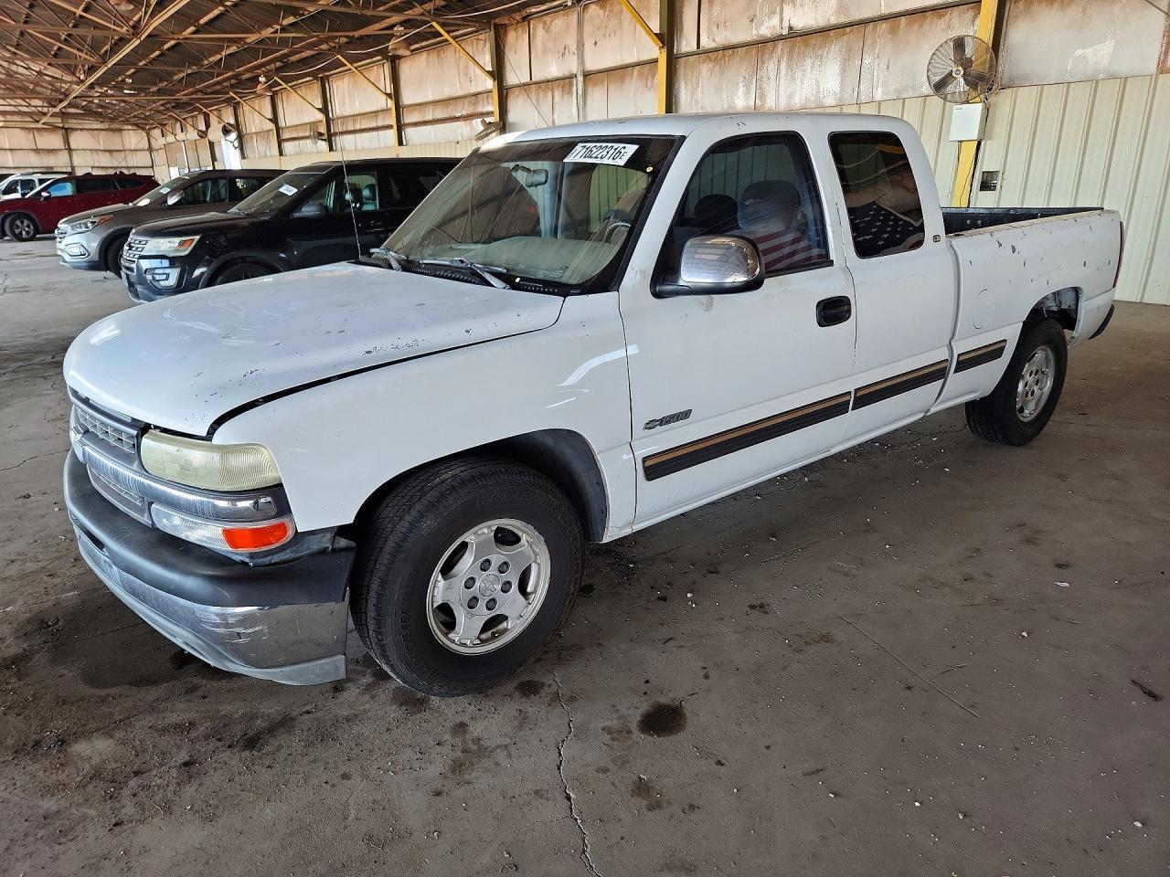 2000 CHEVROLET SILVERADO C1500 | 2GCEC19T3Y1113618 | UPCARS