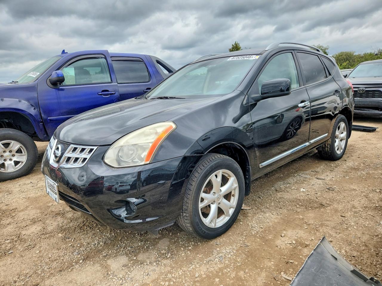 2011 NISSAN ROGUE S | JN8AS5MT7BW560456 | UPCARS