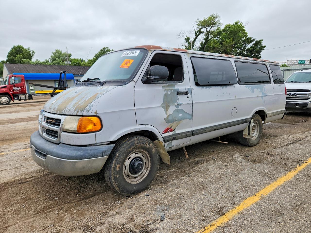 2000 DODGE B SERIES B3500 | 2B5WB35Z1YK138632 | UPCARS