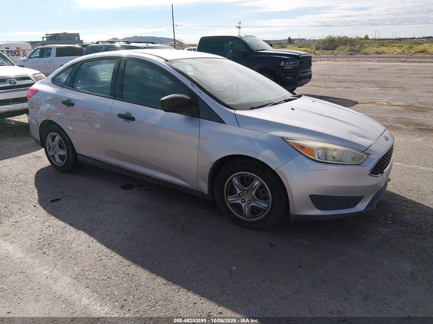 2016 FORD FOCU S | 1FADP3E25GL379195 | UPCARS