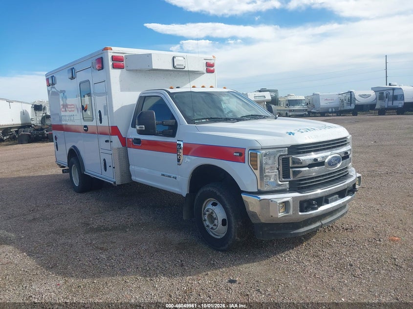 2019 FORD F-350 CHASSIS XLT | 1FDRF3HT3KDA21292 | UPCARS