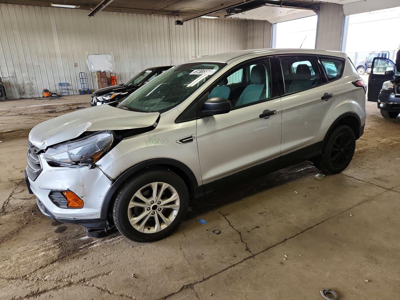 2018 FORD ESCAPE S | 1FMCU0F72JUC28271 | UPCARS