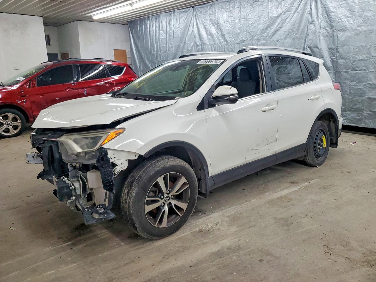 2018 TOYOTA RAV4 XLE | JTMRFREV4JJ222003 | UPCARS