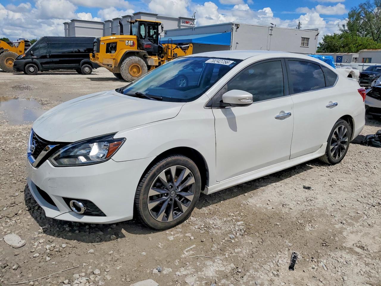 2017 NISSAN SENTRA SR | 3N1AB7AP1HY240844 | UPCARS