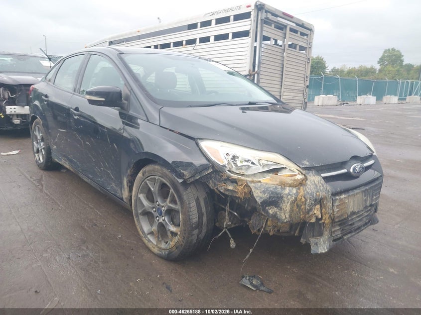 2014 FORD FOCU SE | 1FADP3F24EL183261 | UPCARS