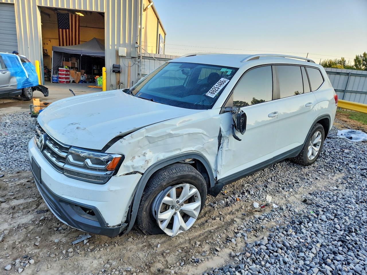 2018 VOLKSWAGEN ATLA S | 1V2GR2CA8JC516528 | UPCARS