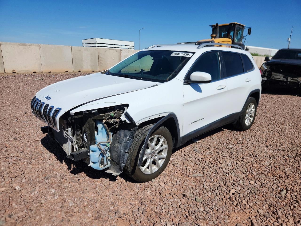 2018 JEEP CHEROKEE LATITUDE | 1C4PJLCBXJD537088 | UPCARS