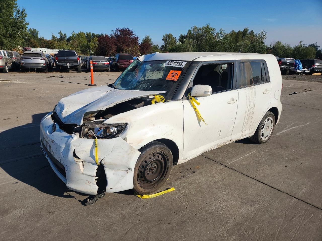 2014 SCION X BASE | JTLZE4FE7EJ056395 | UPCARS