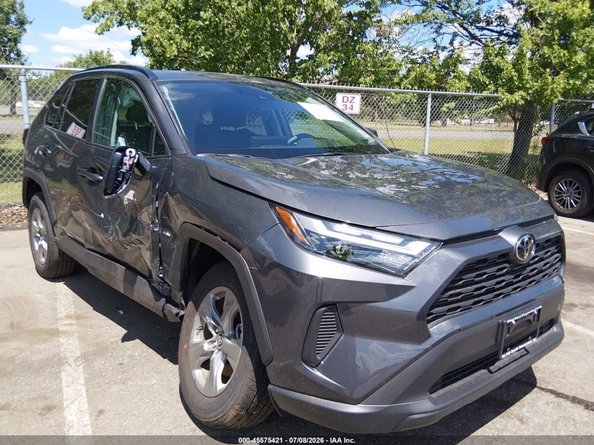 2025 TOYOTA RAV4 XLE | 2T3P1RFV7SW632737 | UPCARS