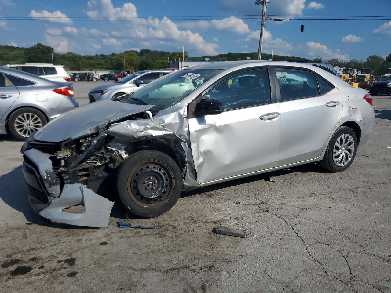 2019 TOYOTA COROLLA LE | 5YFBURHE3KP889919 | UPCARS
