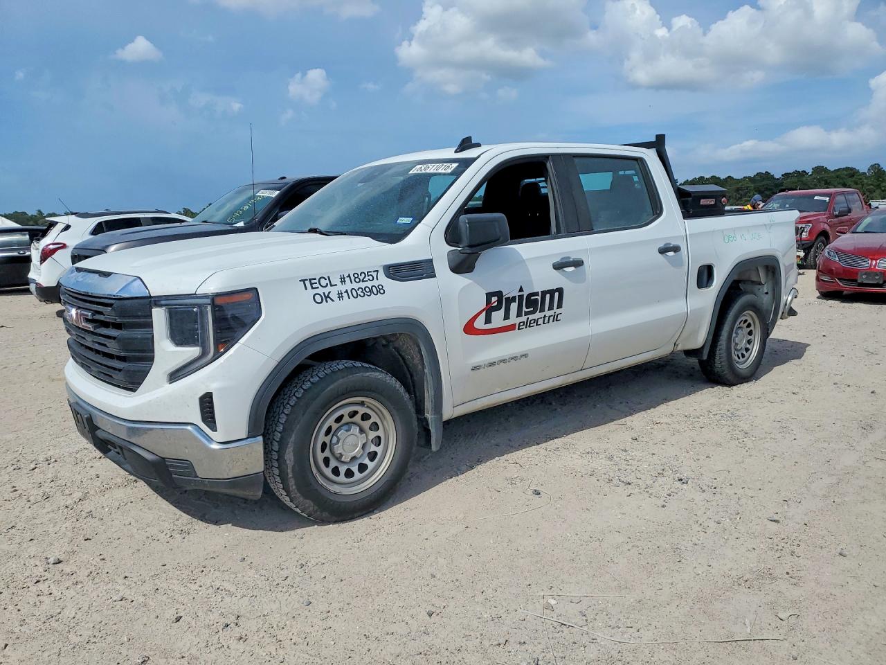 2024 GMC SIERRA C1500 | 1GTPHAEKXRZ159995 | UPCARS