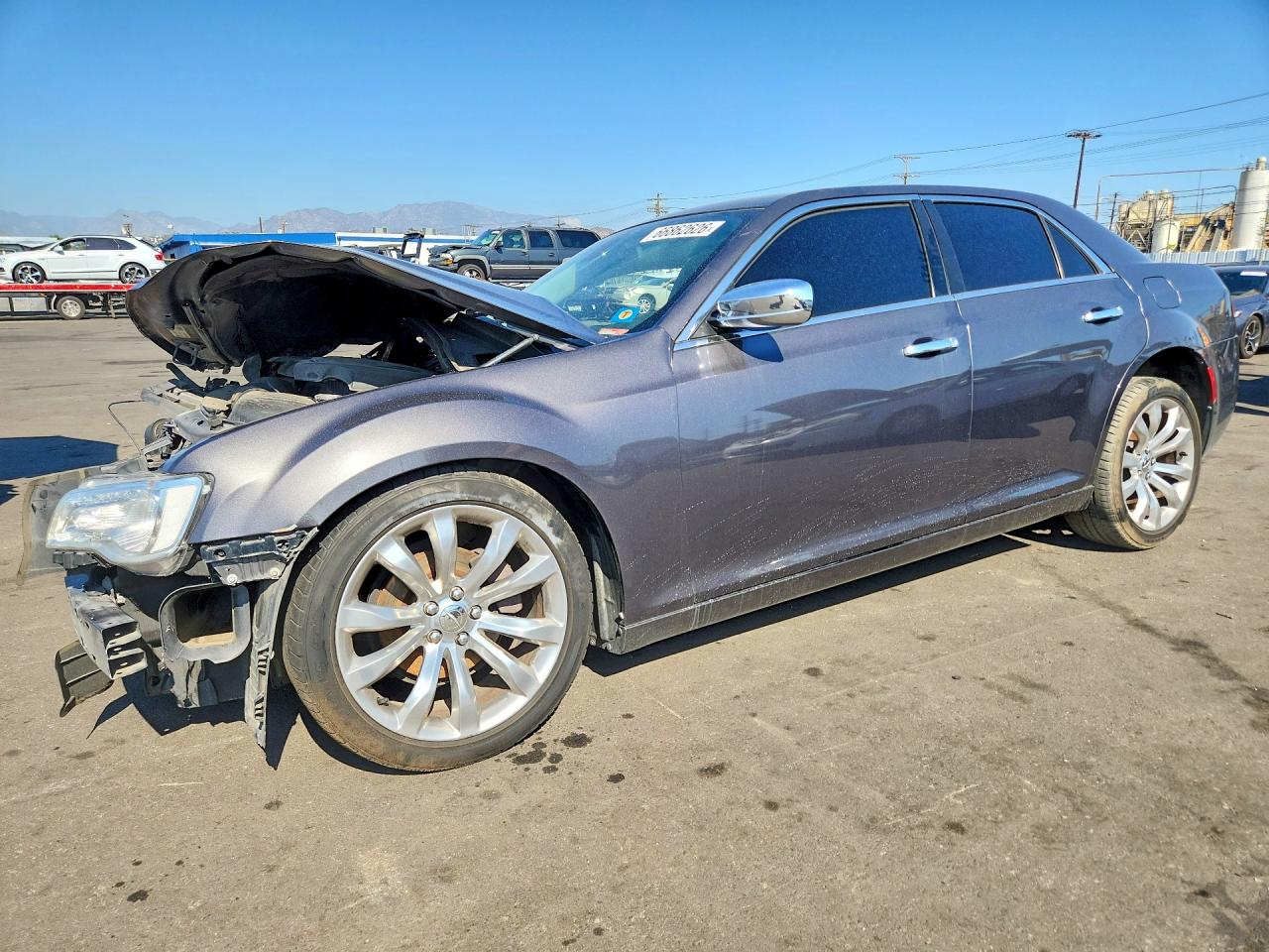 2019 CHRYSLER 300 LIMITED | 2C3CCAEGXKH568677 | UPCARS